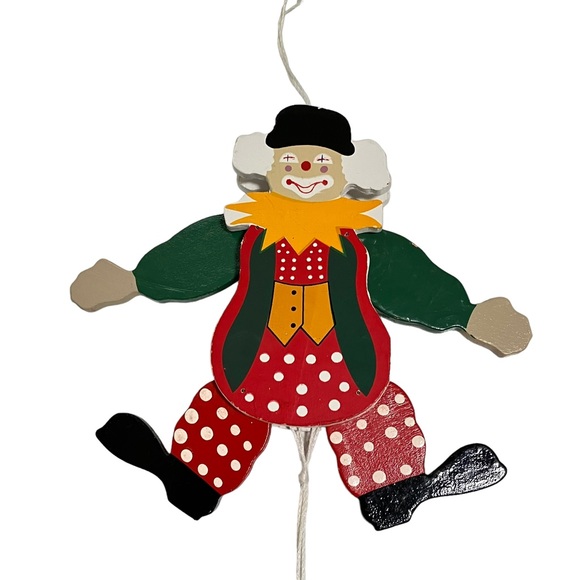 Vintage Wooden Clown Pull String Toy Christmas Ornament - Picture 2 of 4